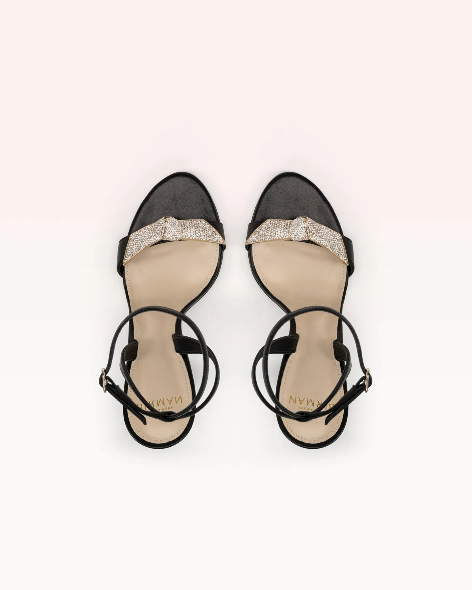 Clarita Bell Crystals 100 Black