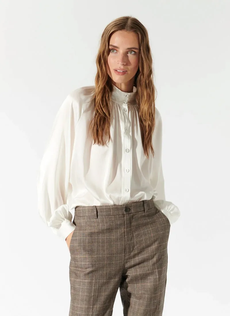 Nitadea Blouse