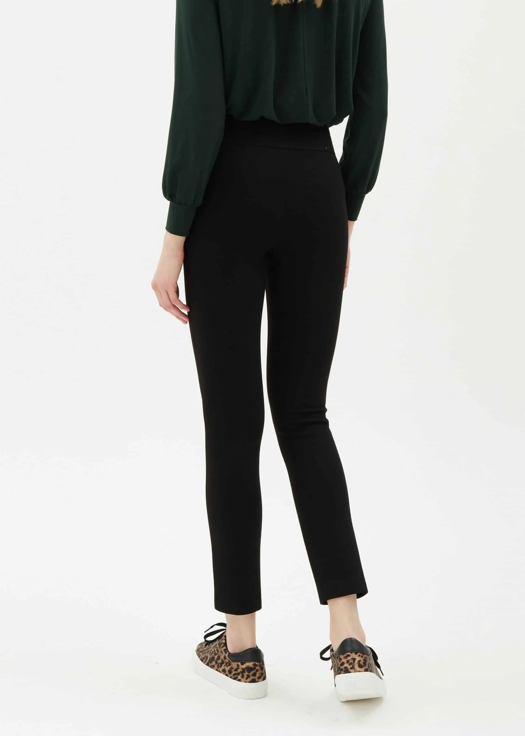UP! 28 Inch Luxury Ponte Slim Ankle Pant in Black 67375UP
